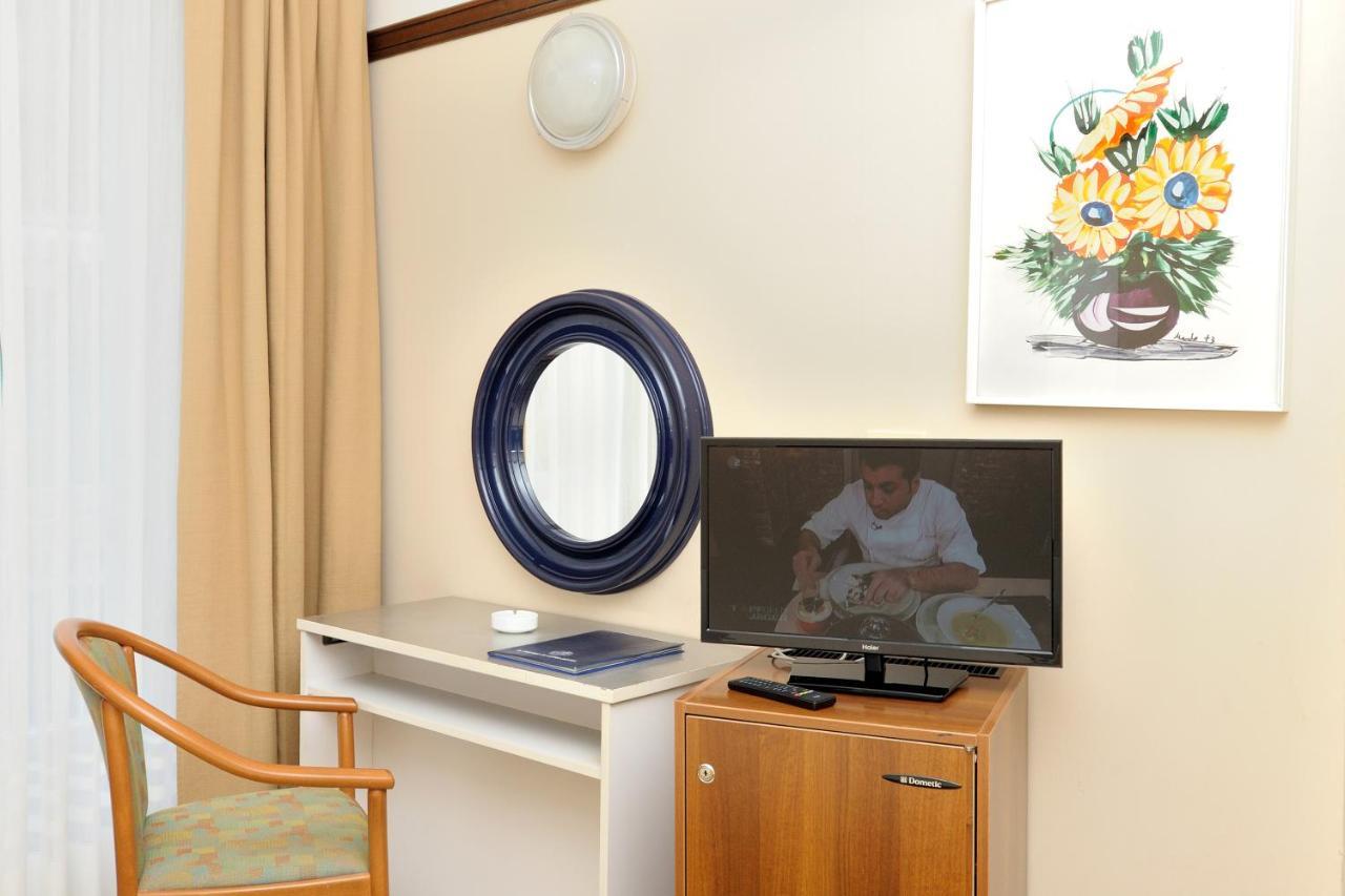 Hotel Pietra Di Luna Maiori Ngoại thất bức ảnh