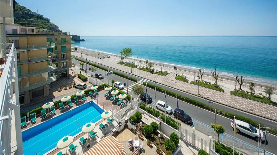 Hotel Pietra Di Luna Maiori Ngoại thất bức ảnh